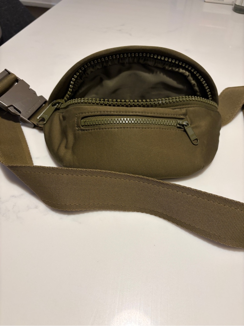 Dagne Dover Ace Belt Bag Fanny Dark Moss